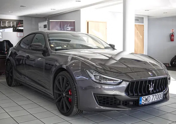 śląskie Maserati Ghibli cena 239900 przebieg: 19791, rok produkcji 2019 z Zbąszynek